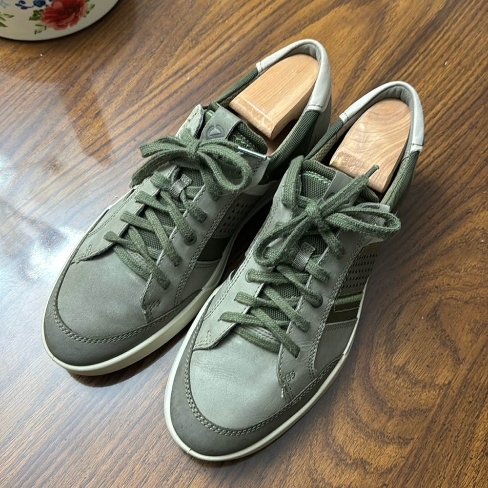 Ecco Collin’s 2.0 green sneakers size 10.5